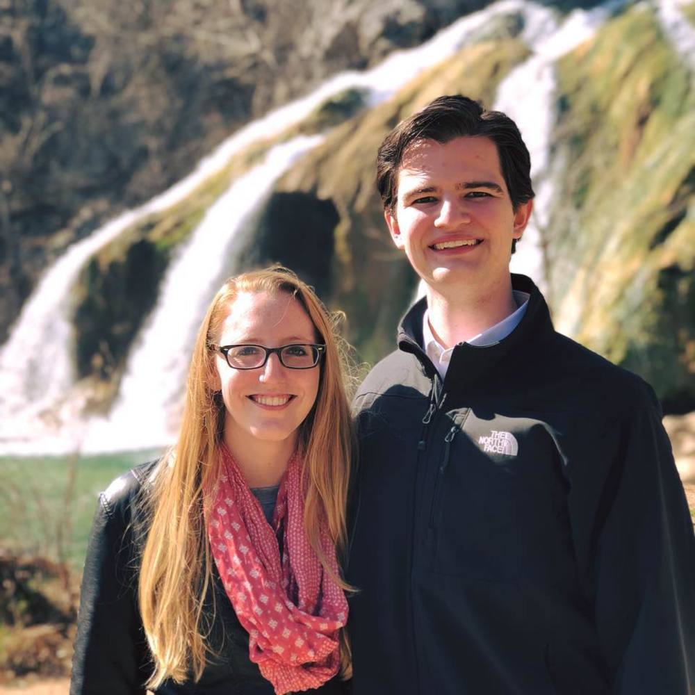 Meet your Posher, Caitlin